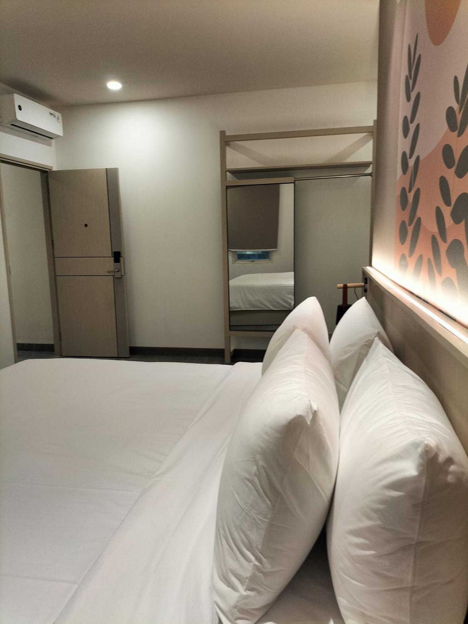True Blue Hotel Menteng Yakarta Exterior foto